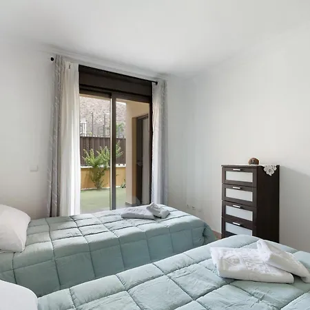 Tropical Oasis Retreat In Apartman