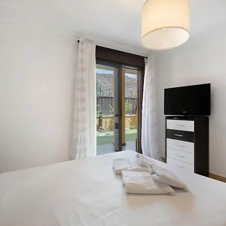 Apartman Tropical Oasis Retreat In